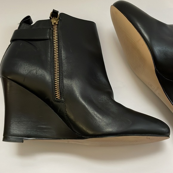 Ann Taylor wedge booties - Picture 7 of 10